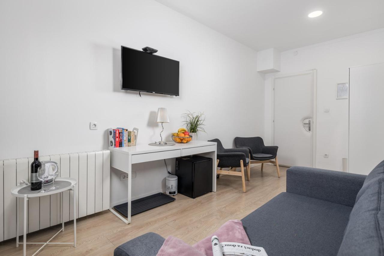 Delta Rooms Рийека Екстериор снимка