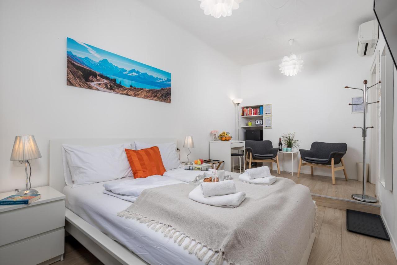 Delta Rooms Рийека Екстериор снимка
